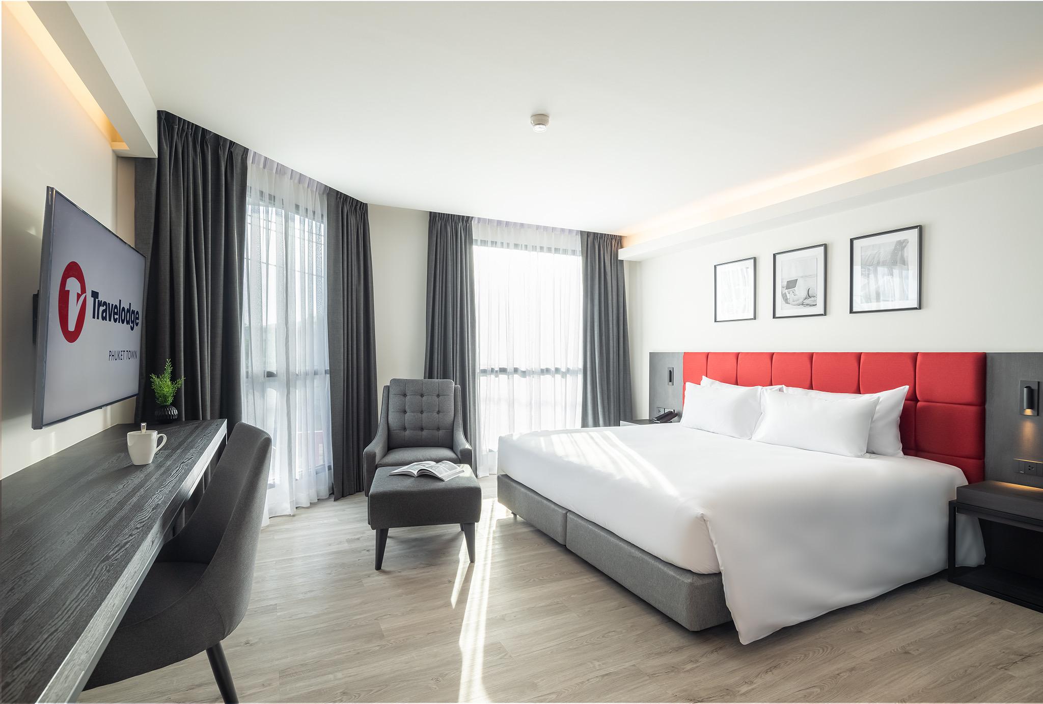 Travelodge Phuket Town Екстериор снимка