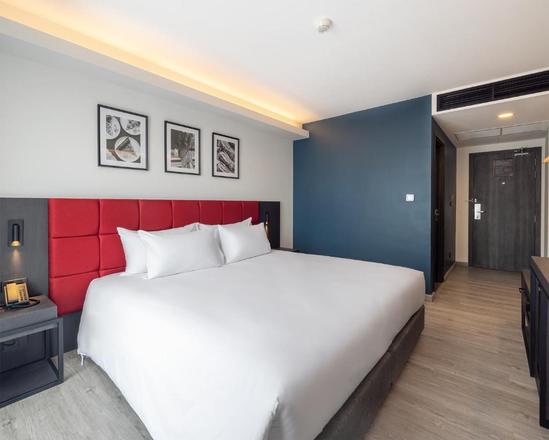 Travelodge Phuket Town Екстериор снимка