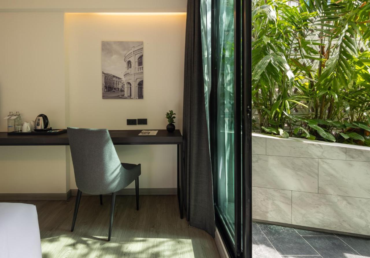 Travelodge Phuket Town Екстериор снимка